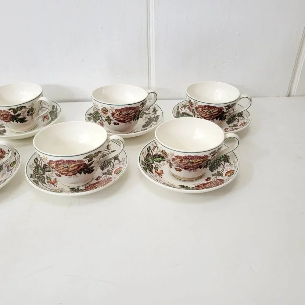 Wedgewood Surrey of Etruria Cups and Saucers Eight Sets - Picture 12 of 13